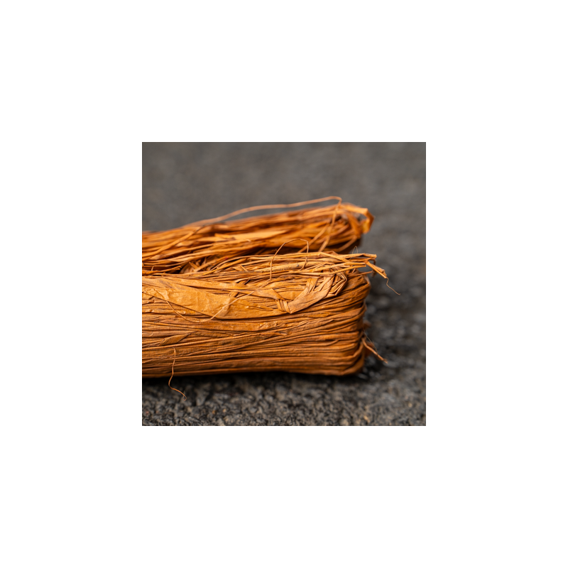 Caramel raffia